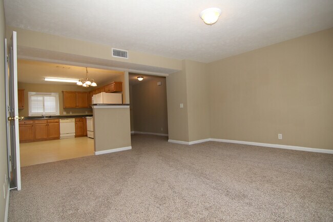 Foto del edificio - 323 Shoshone Pl