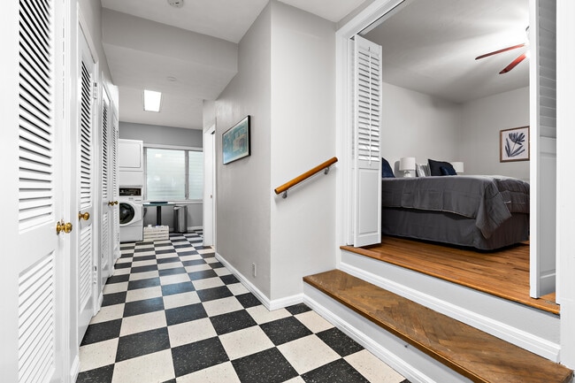 Foto del edificio - 3300 Adeline Dr