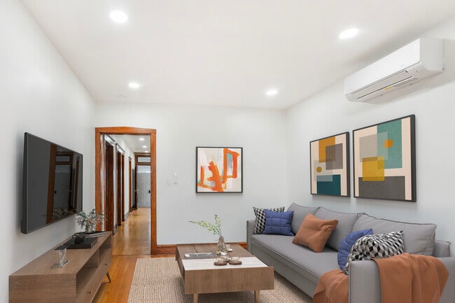 Foto del edificio - 3115 N Davlin Ct