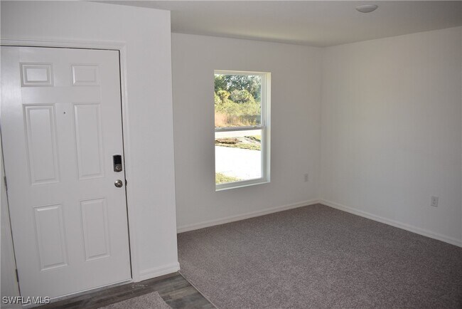 Building Photo - 3945 Constitution Dr