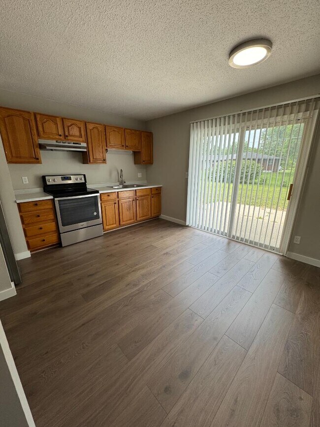 Foto del edificio - 4837 Greenfield Dr
