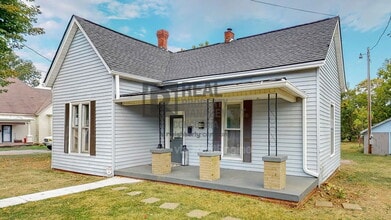 Building Photo - 112 High St