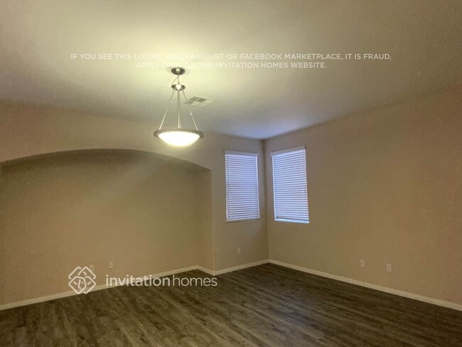 Building Photo - 1296 Cornet St