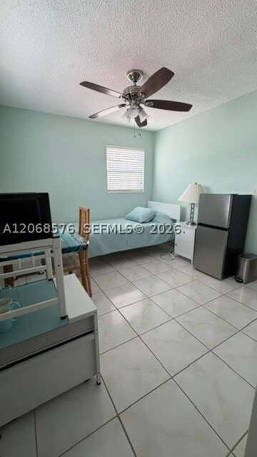 Building Photo - 9340 SW 25th St