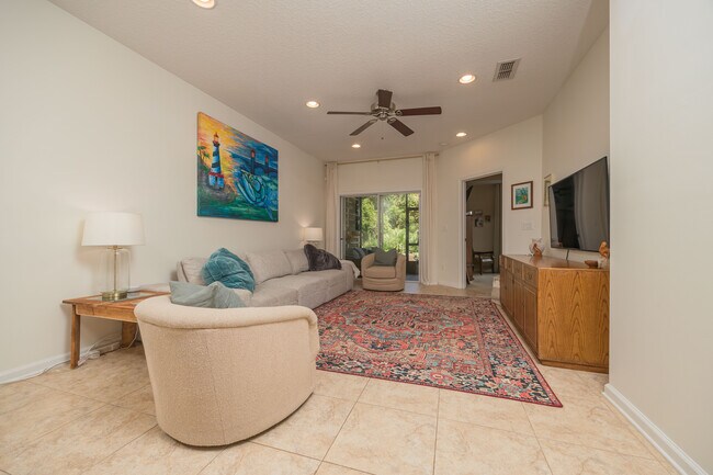 Foto del edificio - Stunning 3-Bedroom Townhome with Panoramic...