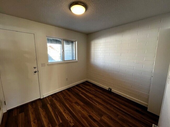 Foto del edificio - Long Term Rental- 791C Riverbend Condos- P...