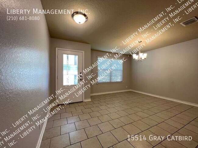 Foto del edificio - 5 Bedroom, 2.5 Bath Home in Redbird Ranch