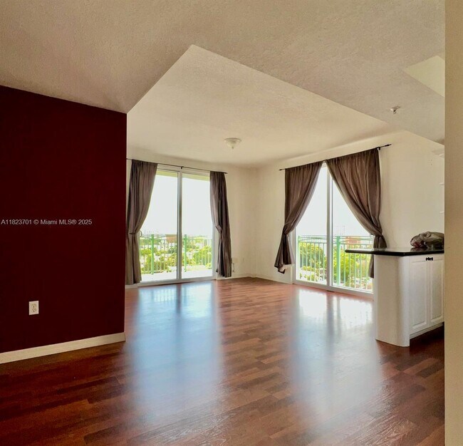 Foto del edificio - 3500 Coral Wy