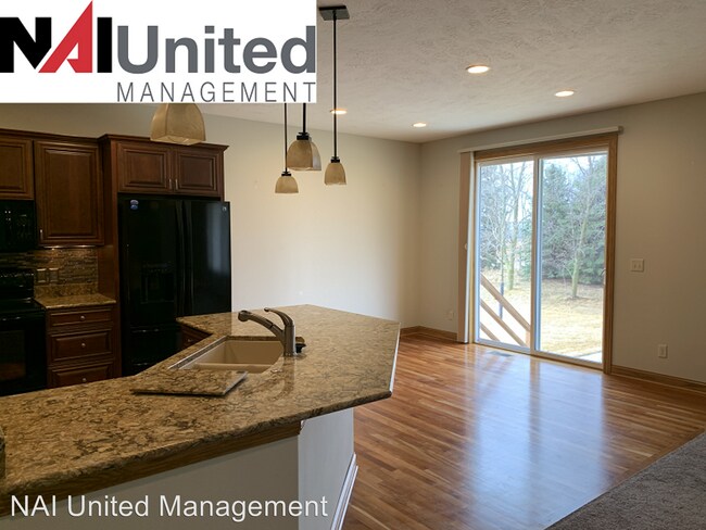 Building Photo - 2 br, 2 bath House - 685 Bluestem