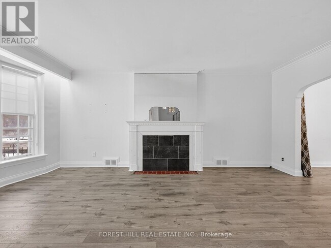 Photo du bâtiment - 3 Westover Hill Rd