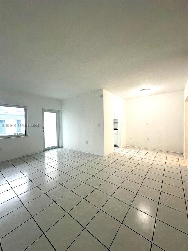 Foto del edificio - 7291 Gary Ave