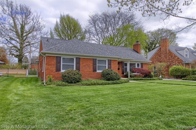 Building Photo - 20086 W Ballantyne Ct