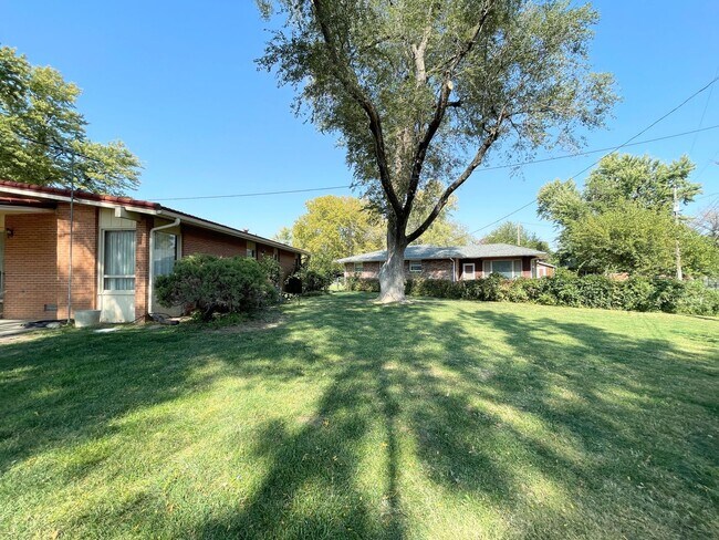 Foto del edificio - Beautiful 3 Bed 1.5 Bath Home