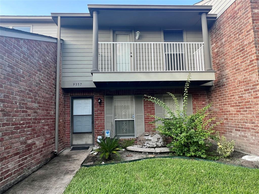 9357 Westwood Village Dr Unit 40, Houston, TX 77036 Condo for Rent in