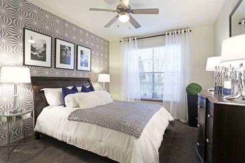 Foto principal - 7553 Kirby Dr