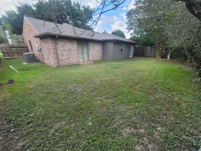 Foto del edificio - 22715 Braken Manor Ln