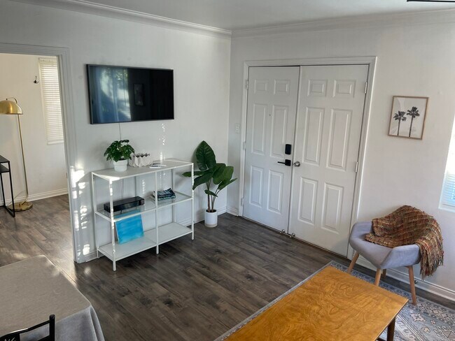 Foto del edificio - 2152 Oliver Ave