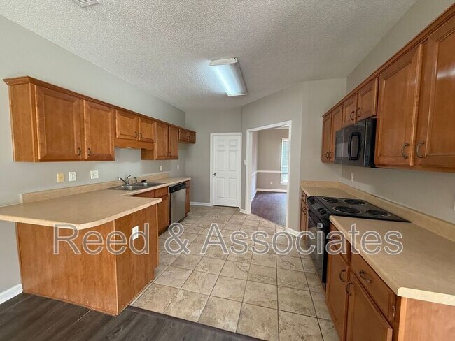 Foto del edificio - 10515 Pisgah Forest Ln