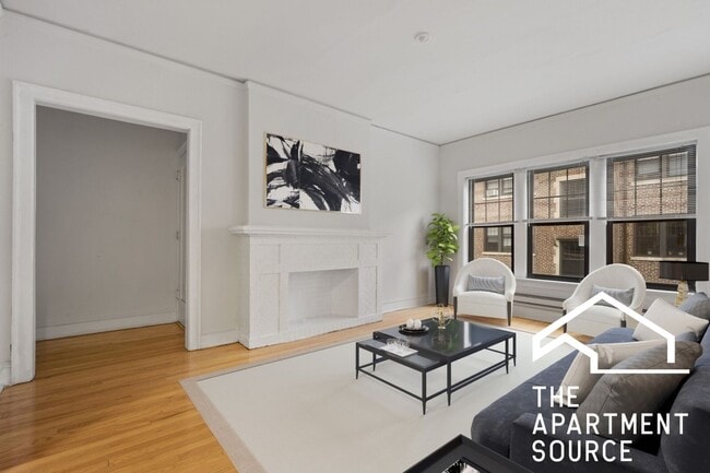 Building Photo - 1305 Oak Ave