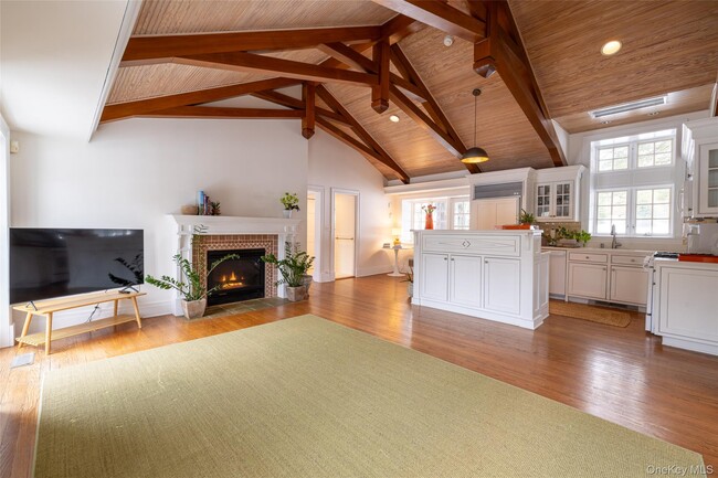 Building Photo - 37 Bisbee Ln