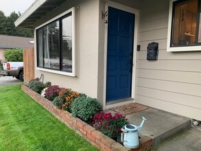 Building Photo - 2116 Aldo Ct
