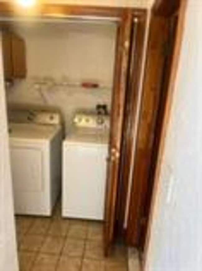 Photo - Erez Almog - Gilmore Street Apartment