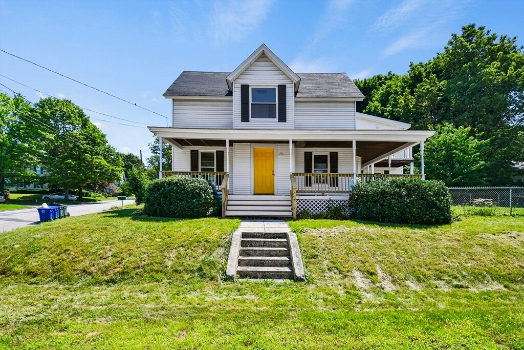 Primary Photo - 139 Washington St