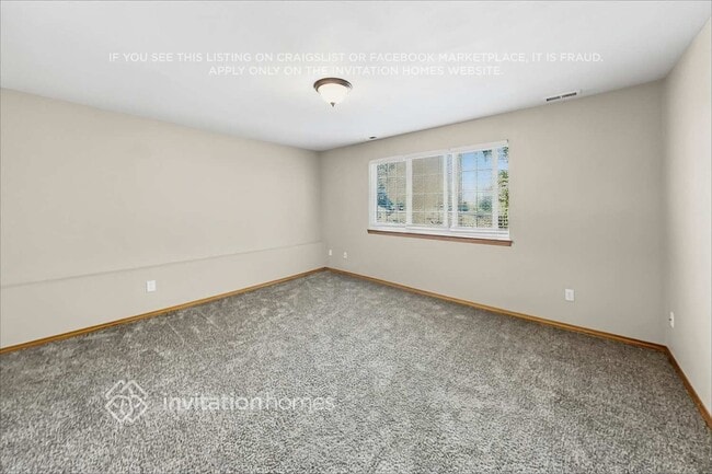 Building Photo - 17617 Upland Dr