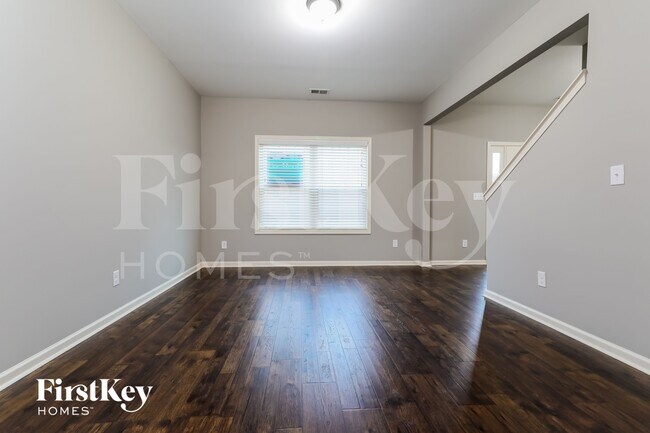 Foto del edificio - 4218 Spruce Trail
