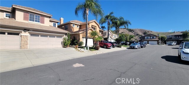 Building Photo - 61 Tessera Ave