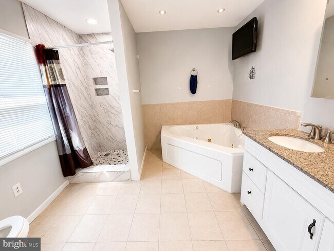 Foto del edificio - 8503 Rockwell Dr