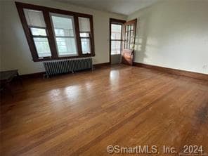 Building Photo - 34 Oakwood Ave