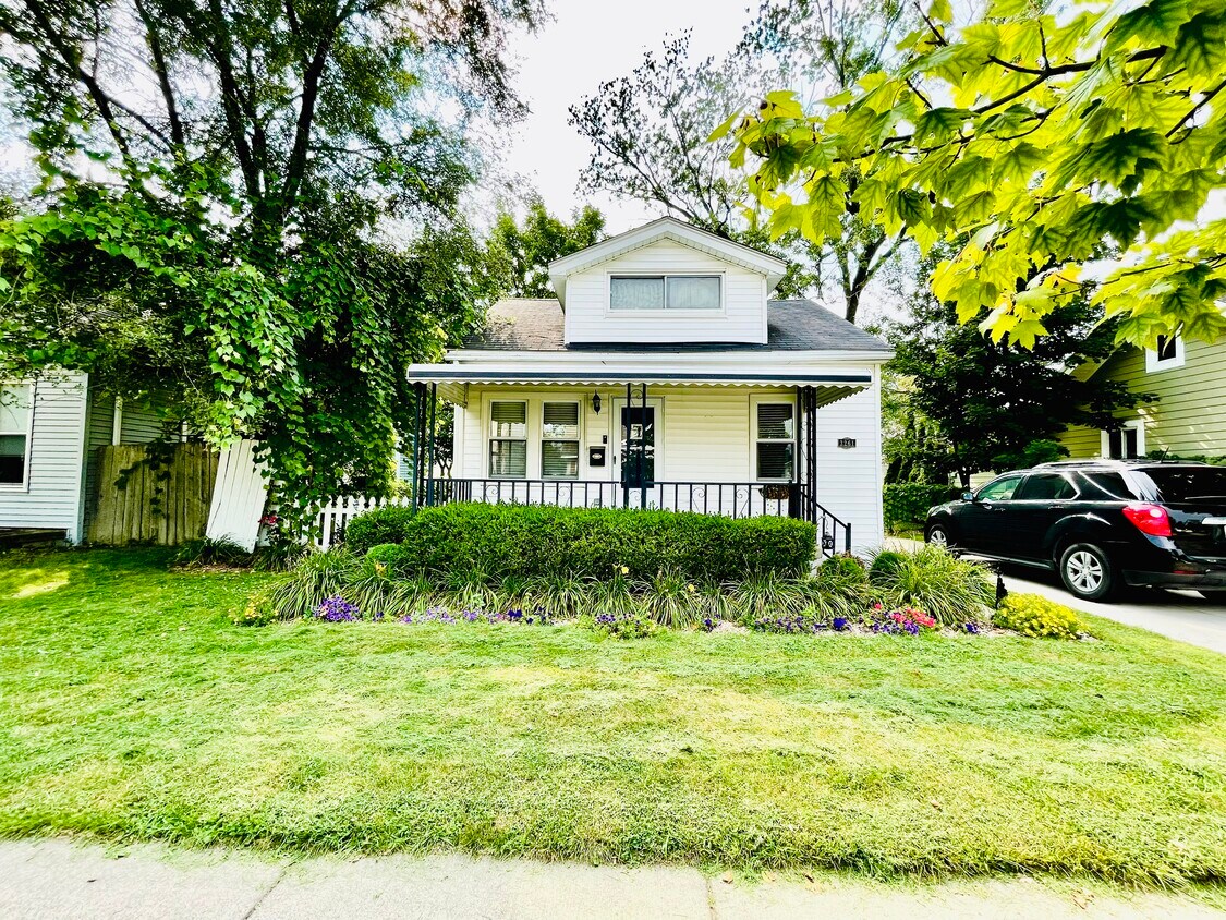 3261 Griffith Ave, Berkley, MI 48072 House Rental in Berkley, MI