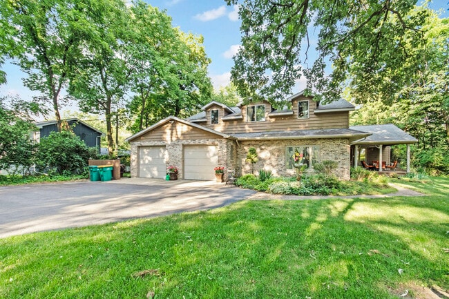 Building Photo - 20737 Rock Run Dr