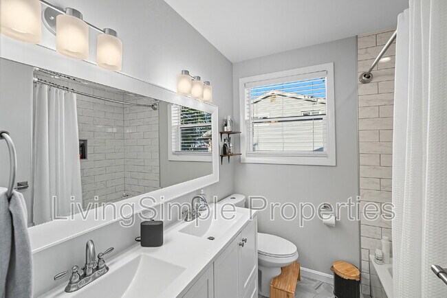 Foto del edificio - 422 Eisner St