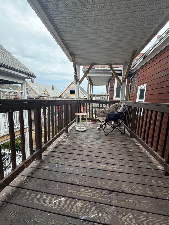 Building Photo - On Month rent-Free, No Brokers Fee, Gorgeous Unit in Mission Hill, In-Unit Washer and Dryer