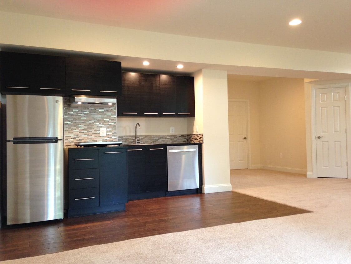 Primary Photo - 21215 Fairhunt Dr