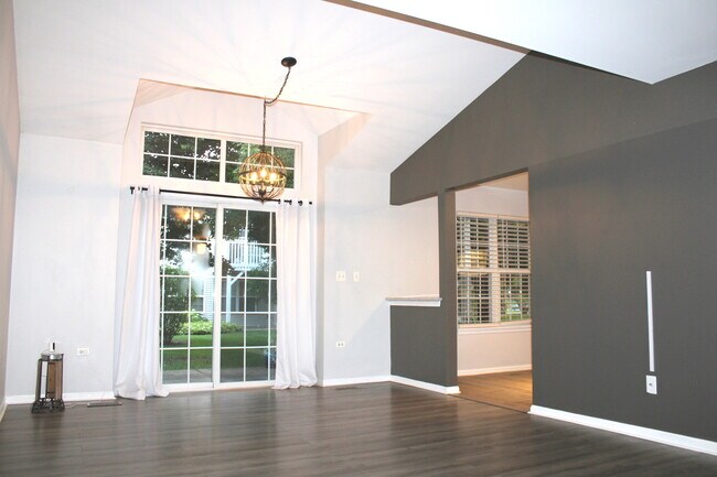 Foto del edificio - 2219 Waterleaf Ct