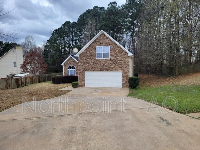 Building Photo - 241 Greenland Dr