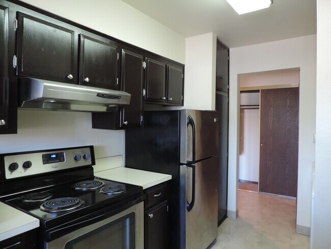 Foto del edificio - 1622 E 9th St