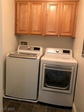 Building Photo - 9140 Forest Willow Ave