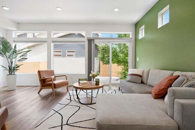 Foto del edificio - 10280 Yampa St