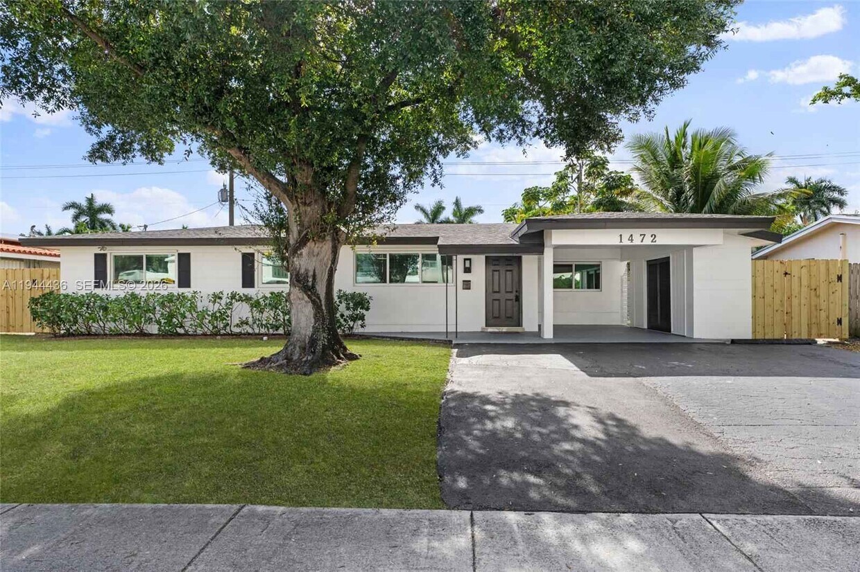 Photo - 1472 NE 62nd St #1472 Fort Lauderdale, FL 33334-5120