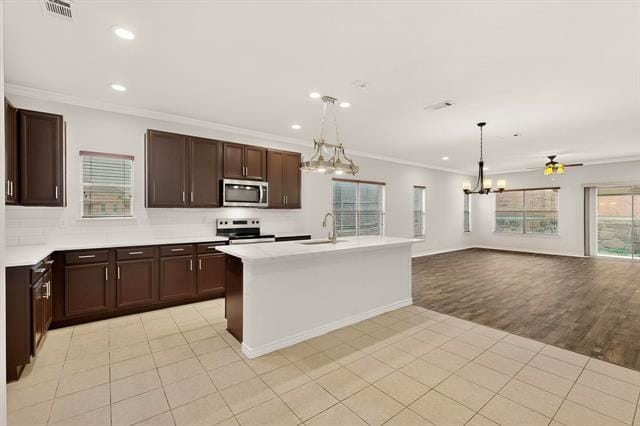 Foto del edificio - 6401 Texana Way