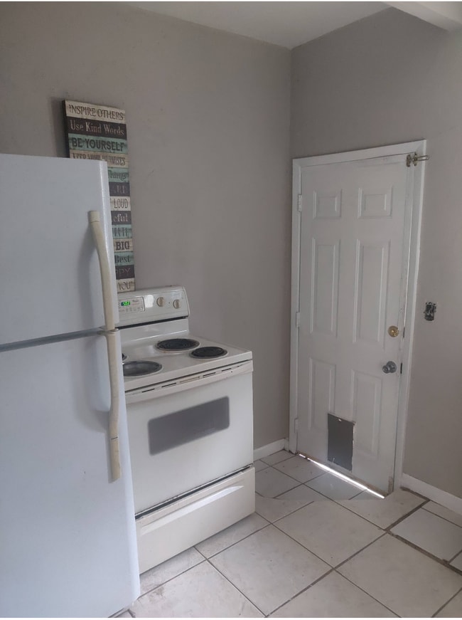 Foto del edificio - 137 Grace St