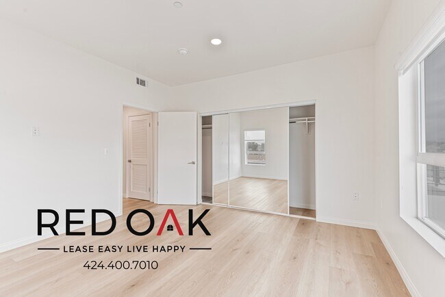 Foto del edificio - ~1 Month FREE~ Luxurious, New One Bedroom ...