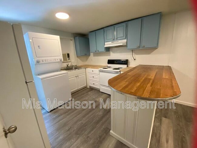 Foto del edificio - 1511 E 33rd St