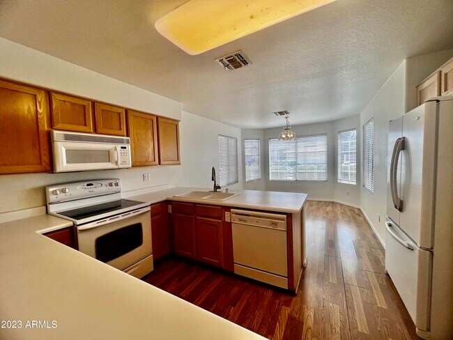Foto del edificio - 20068 N 110th Ln