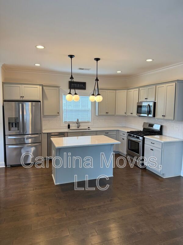 Foto del edificio - 29 Greenridge Dr