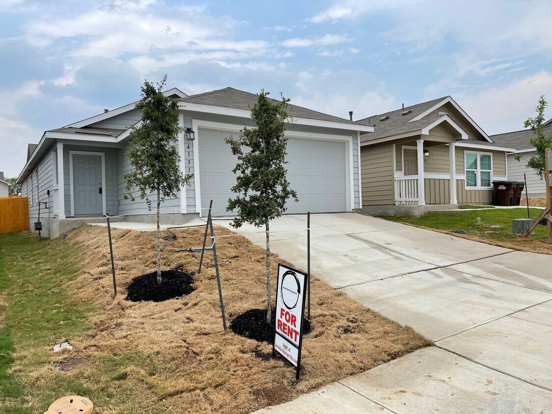 Foto principal - Single family home for rent